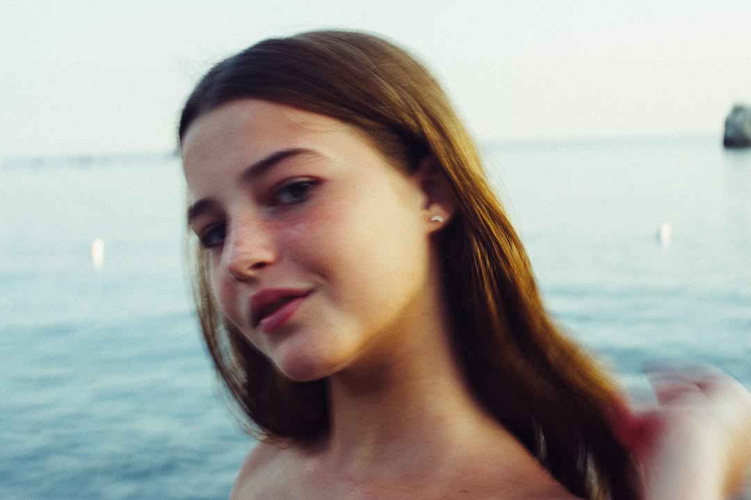 Girl portrait with ICM photography technique